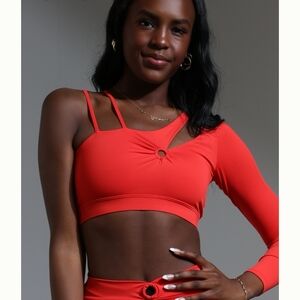 Blonde Crop Top In Cherry